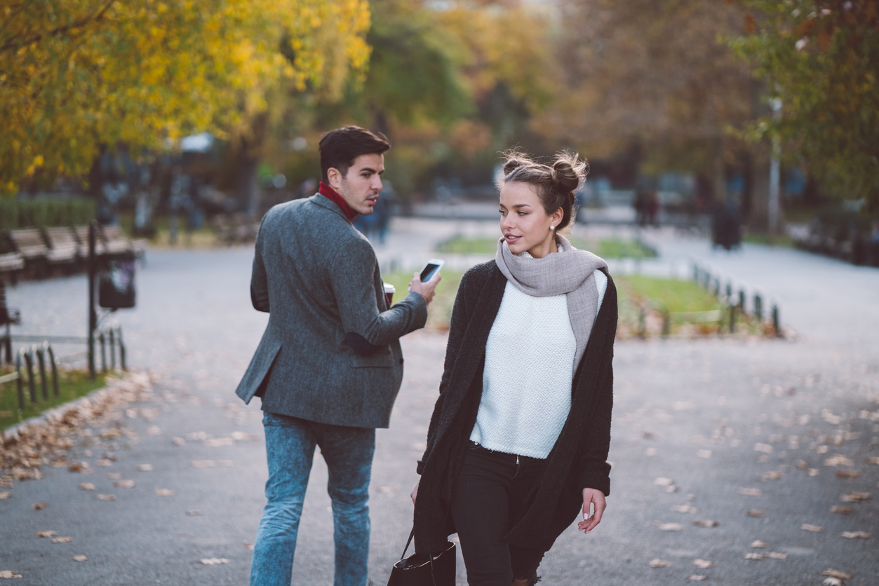 How Much Should You Text When Your 1st Date Is In 2 Weeks? - Coach ...